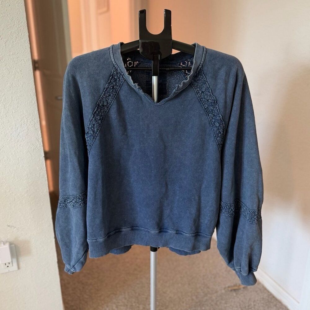 Aerie Hey Crochet Oversized Crewneck Sweatshirt in Distressed Navy Blue Size Med